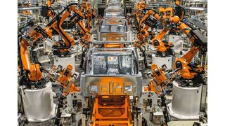 Kuka will in Zukunft auf intelligente Robotik setzen.  (Bild: Kuka / IFR)