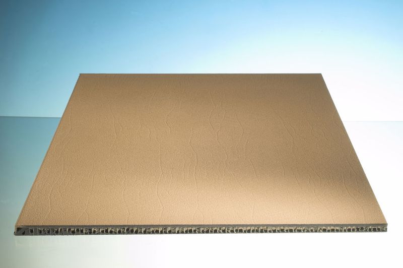 PUR-Sandwich-Ladeboden.  (Bild: Bayer Materialscience)