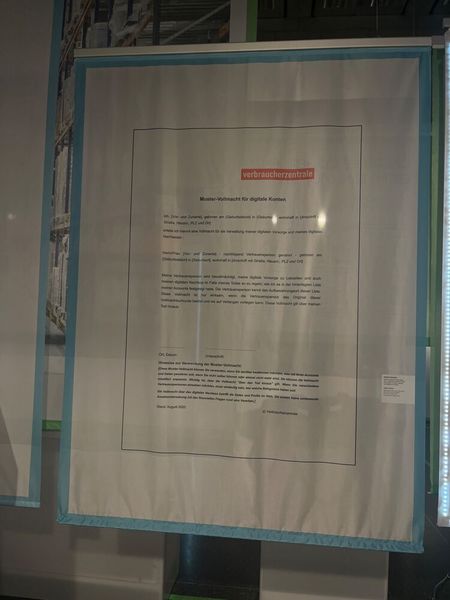 Wie steht es um Ihr digitales Erbe? Auch im Falle des Todes bleiben die Daten des Verstorbenen im Internet erhalten. Es lohnt sich also, sich auch um seinen digitalen Nachlass zu kümmern. (© cm)