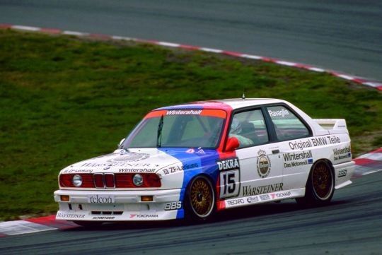 Einer der bekanntesten DTM-M3-Piloten war der Italiener Roberto Ravaglia – hier in der Saison 1989. (Foto: BMW)