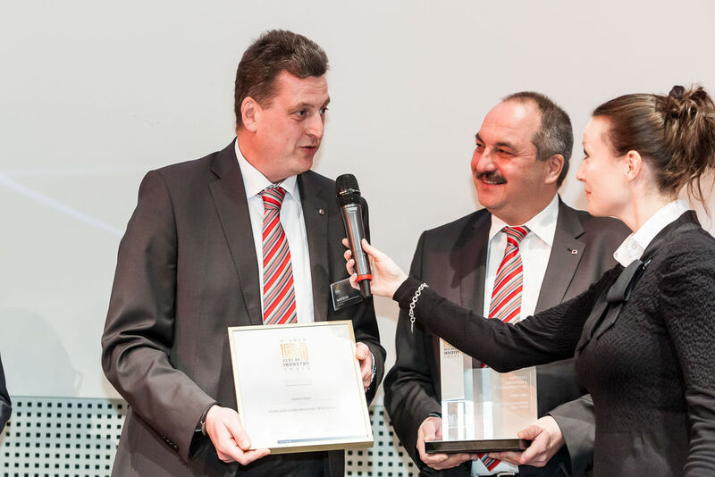 Category Pressing and Forming & Sheet Metal Working – and the winner is: Amada. (Stefan Bausewein)