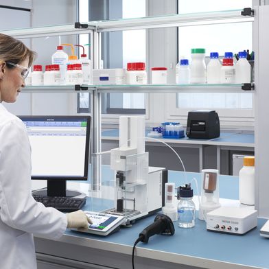 application-labx-xpr-automatic-balance-liquid-despensing-vi-i-ew-20210308-00065477-tif-1920x1081v1 (Bild: Mettler-Toledo GmbH)