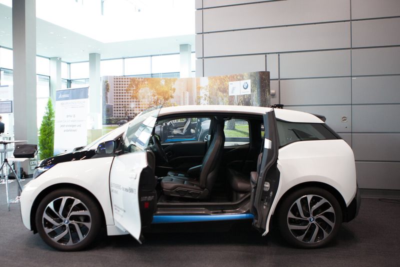 Best practice: Wie Elektroautos mit der Plattform von Dassault Systèmes entwickelt werden. (Bild: Jasmine Cherie)
