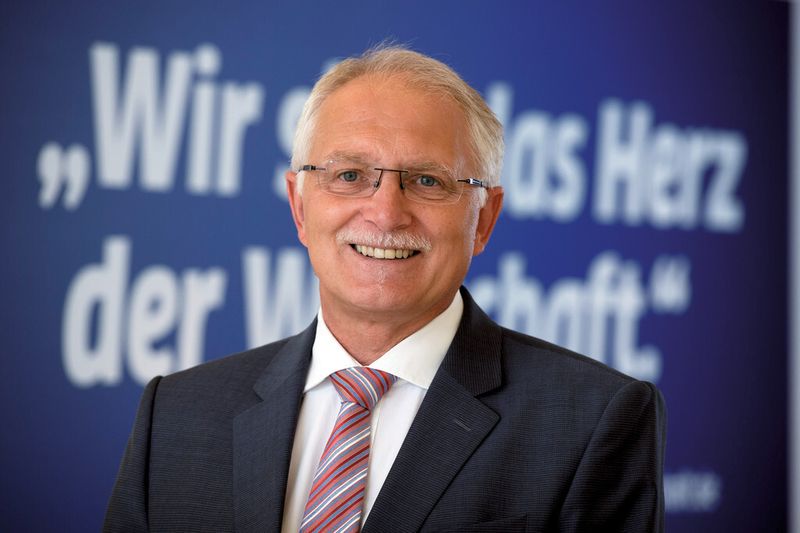 Michael Stahl, Geschäftsführer bei Gesamtmetall: „Die unterschiedlichen Regeln und die Kosten durch die komplexe Regulierung sind gerade für kleine und mittlere Unternehmen eine große Herausforderung.“ (Bild: Marco Urban/Gesamtmetall)