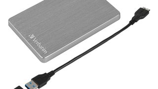 Die Verbatim Store’n’Go ALU Slim bietet bis zu 2 TB Speicherplatz. (Bild: Verbatim)