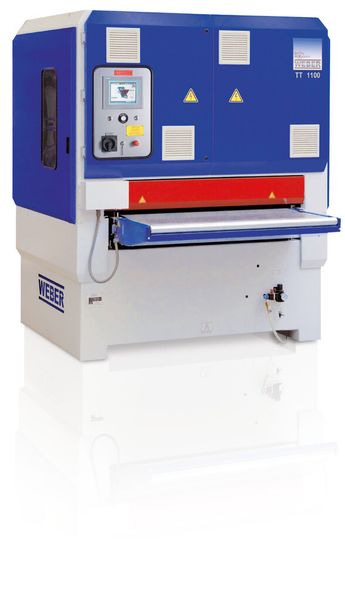 Die Entgratmaschine für Laser,- Stanz- und Nibbelteile der Baureihe «TT» ist das Multitalent der Schleifmaschinen von Weber. (Bild: Hans Weber)