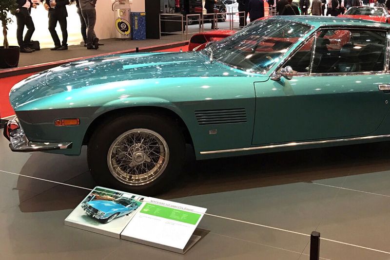 Der viersitzige Monteverdi High Speed 375 zeigte, dass exklusive Formen und Fahrzeuge ab sofort auch „Made in Switzerland“ sein konnten. (Bild: autodrom)