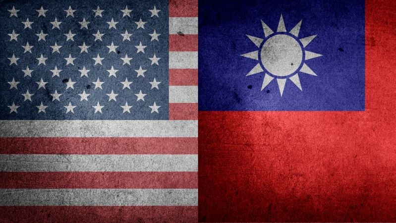 Die vergangenen Dienstag bekannt geweordenen Verhandlungen zwischen den USA und Taiwan über eine Senkung der Zollsätze (ELEKTRONIKPRAXIS berichtete) sind zu einem Abschluss gekommen. Für eine Senkung des Zollsatzes von 20% auf 15%, wie ihn auch Japan, Südkorea oder Deutschland erhalten, verpflichten sich taiwanische Tech-Unternehmen im Gegenzug, milliardenschwere Investitionen in Fertigungsstätten in den USA zu tätigen.(Bild:  frei lizenziert /  Pixabay)