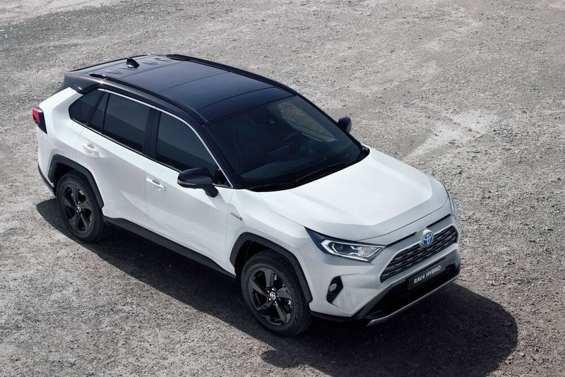 Platz 3: Toyota RAV4, 931.852 Neuzulassungen (Toyota)