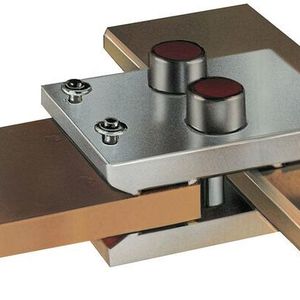 (Stäubli Electrical Connectors)