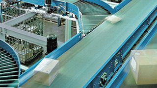 Der Drehstrommotor mit integrierter Intelligenz ist auf Netz- und Starteranwendungen in der horizontalen Fördertechnik zugeschnitten. (Bild: Lenze)