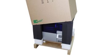 Schläge und Vibrationen dringen dank Schaumstoff und schwimmendem Boden nur gedämpft zum Packgut vor. (Bild:  Wegmueller)