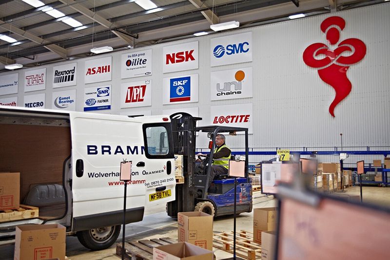 Brammer agiert international und ist dank eines breiten Netzes an nationalen Service-Centern beim Kunden lokal rund um die Uhr präsent. (Bild: Brammer)