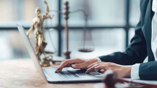 Viele Geschäftsführer und IT-Sicherheitsverantwortliche blicken mit Sorge auf die potenziellen Risiken eines Datenschutzvorfalls. (Bild: © Kritdanai – stock.adobe.com)