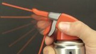 Der Nigrin-Produkte der Hybridserie verfügen ab sofort über einen neuen Sprühkopf.  (Foto: Nigrin)