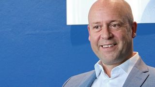 Nachdem SKF die SKF Motion Technology an Triton verkauft hat, ist bereitet man sich jetzt auf den neuen Markenauftritt vor. Sven Wenig schätzt die Agilität und die kurzen Wege, um Entwicklungen schnell voranzubringen. (Stefanie Michel)