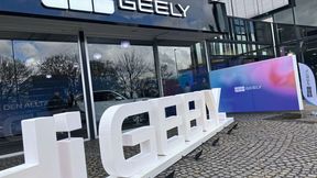 Neu verkleideter Fassadenteil des Hauptsitzes der Kohl-Gruppe an der Aachener Neuenhofstraße  (Bild: Rehberg/VCG)