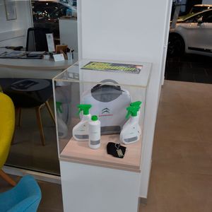 (Holz / »kfz-betrieb«)