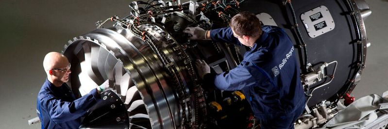 Auf KI und ML spezialisierte Chips helfen, die physikalischen Gegebenheiten in einem kompletten Gasturbinen-Triebwerk zu simulieren.(©  Rolls-Royce 2013)