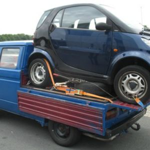 Luft nach oben: Überladen war der Bulli offiziell nicht, rund 50 Kilo hätten noch drauf gepasst.(Foto:  Polizei Dortmund)