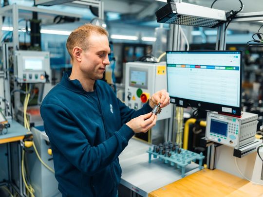 Fertigungsbegleitende Qualitätskontrolle bei Magnet-Schultz.(Bild:  IGZ)