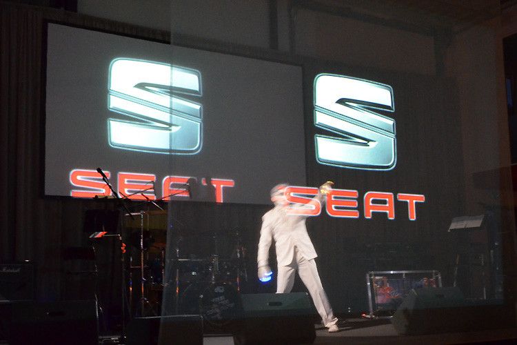 ... für die Marke Seat. Seit 30 Jahren. (Foto: Grimm)