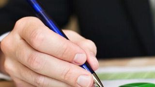 Imports of natural gas decreased by 4.4 % on a year-on-year basis, and total OECD exports also decreased by 5.3 % in the same period. (Deposit Photos )