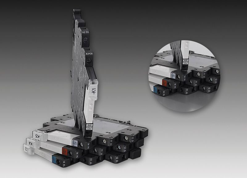 Mit dem Multispannungseingang lassen sich Signale von 24 bis 230 V AC/DC mit nur einer Modulvariante verarbeiten. Detail: Multispannungseingang von 24 bis 230 V AC/DC. (Bild: Weidmüller)