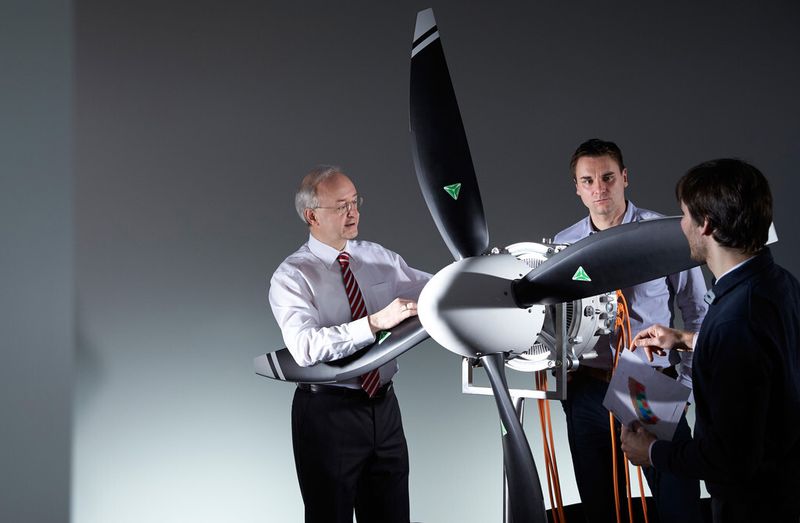 Der leistungsstarke und dennoch leichte Elektromotor macht nun größere, elektrisch angetriebene Flugzeuge realistisch. (Bild: Siemens)