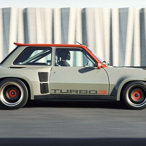 Basis des R5 Turbo 3 ist ein alter R5 mit drei Türen – davon dürfte es auch nicht mehr allzu viele geben.(Bild:  Legende Automobiles)