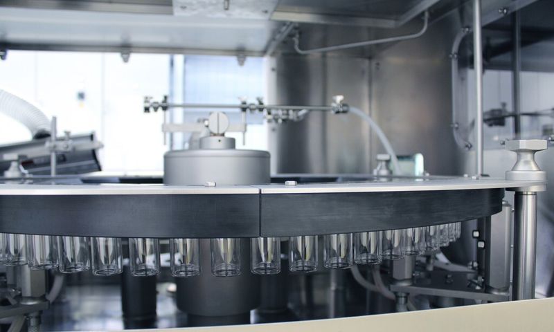 Rotationswaschmaschine WRE für externe Dekontamination (Bild: Marchesini)