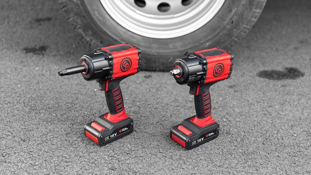 Erster AkkuSchlagschrauber mit DoppelhammerSchlagwerk