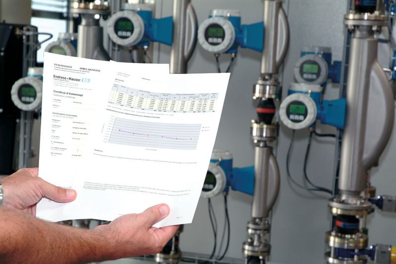 Kalibrierzertifikate sollten gemäß den Vorgaben der ISO/IEC 17025 erstellt werden. (Bild: E+H)