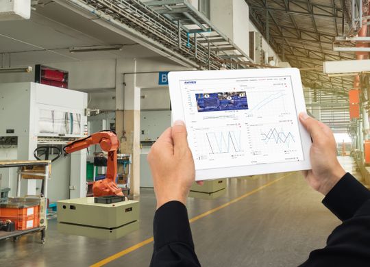 (Der IoT-Monitor bietet verschiedene Ebenen der Überwachung, vom einfachen Schwellenwert-Trigger auf skalare Werte bis hin zur interaktiven FFT-Analyse und Diagnose.  Bild: ©Bigstockphoto.com, Althen GmbH)