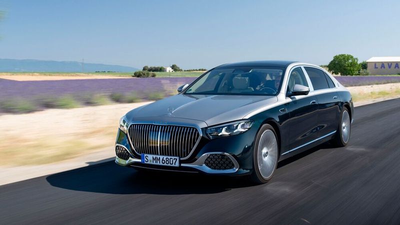 Mercedes gönnt seiner Maybach S-Klasse die umfangreichste Modellpflege ihrer Geschichte. (Bild: Mercedes-Benz)