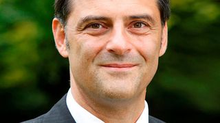 Dr. Michael Steiner (51) übernimmt die Leitung des Ressorts Forschung und Entwicklung bei Porsche. Er folgt damit auch Wolfgang Hatz, der Porsche auf eigenen Wunsch verlassen hat. (Foto: Porsche)