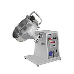 Insbesondere im Eirich-Technikum gibt es viel Know-how zum Granulieren von Salzen. Projektiert wurden bereits Anlagen mit Leistungen bis 50 t/h.(Bild:  Maschinenfabrik Gustav Eirich)