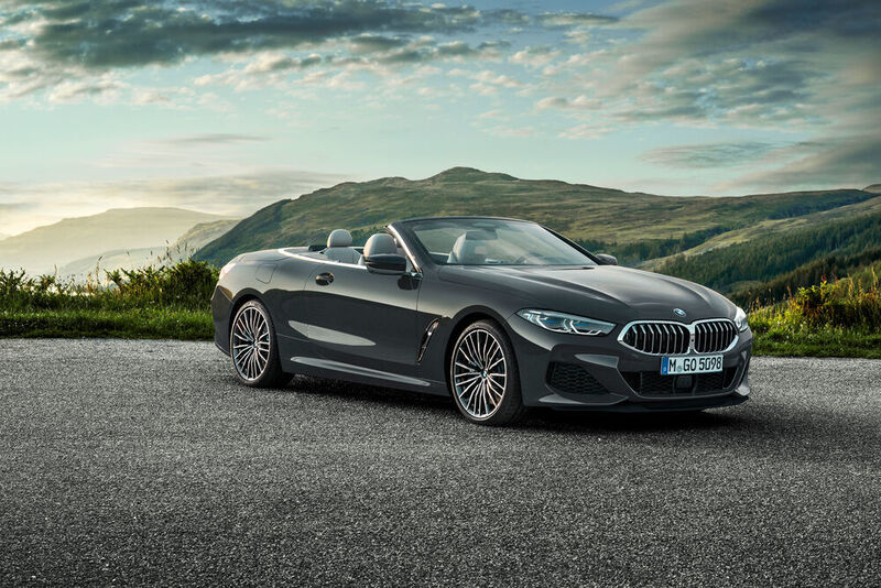 BMW hat das neue 8er Cabriolet vorgestellt, mit wenig Nutzwert – aber es ist schön anzusehen und versprüht Luxus. (Daniel Kraus/BMW)