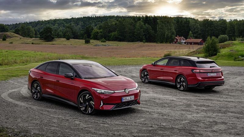 In knapp über 5 Sekunden stürmt dieser Familien-Flitzer aus dem Stand auf Tempo 100. (Bild: VW)