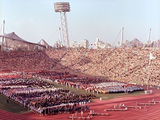 Die Messe München diente sogar als Austragungsort der Olympischen Sommerspiele 1972. Auf dem alten Messegelände wurden eine Gewichtheberhalle mit 3.297 Zuschauerplätzen eingerichtet sowie eine Ringer-Judo-Halle mit 5.750 und zwei Fechthallen mit 3.198 bzw. 978 Plätzen. (Bild: Messe München)