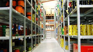 Kabeltronik bietet vielfältige Leitungen, die sich für den Einsatz in der Sensorik eignen. (Bild: Kabeltronik)