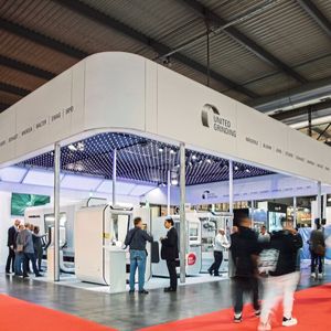 Auf der Bimu in Mailand hat Studer die neue Universal-Innenrundschleifmaschine S100 zum ersten Mal der Öffentlichkeit vorgestellt.(Bild:  Studer)