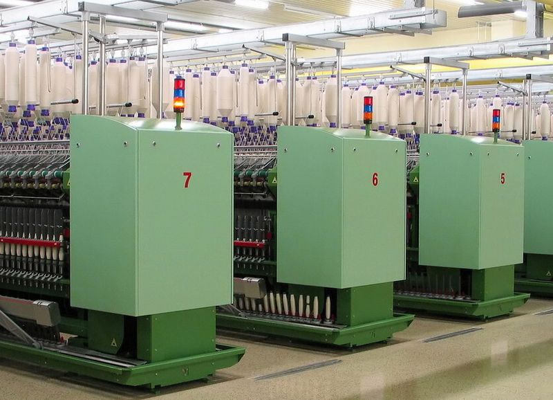 An einer durchschnittlichen Textilmaschine lassen sich durch den Einsatz von 200 besonders energieeffizienten SKF-Lagern rund 11.310 kWh pro Jahr einsparen. Das macht Umweltschutz auch in Schwellenländern attraktiv. (Bild: SKF)