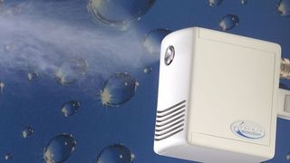 Die Wasservernebelung der kleinen Direktraum-Düsensysteme sichert digital geregelt eine ganzjährig optimale Luftfeuchte von 50 Prozent. (Bild: Draabe)