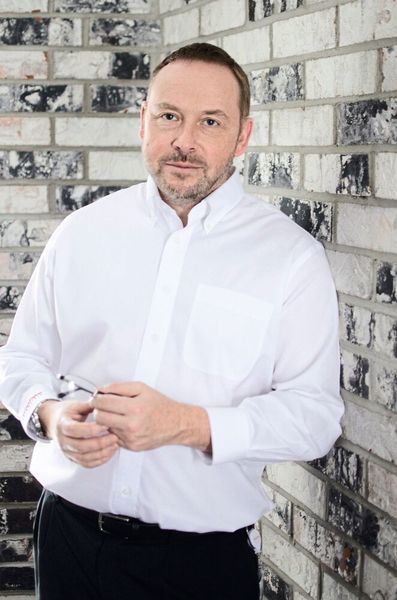 Simon Nunn, Director Product Management at Thermo Fisher Scientific: ˜Spectroscopy will move into day-to-day work. Applications on standard Smartphones for food checks are the first signs of this.“  (Melanie Loyd/Thermo Fisher Scientific)