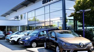 Aushängeschild der Autohausgruppe Car Union: der Standort Barsinghausen (bei Hannover). (Car Union)