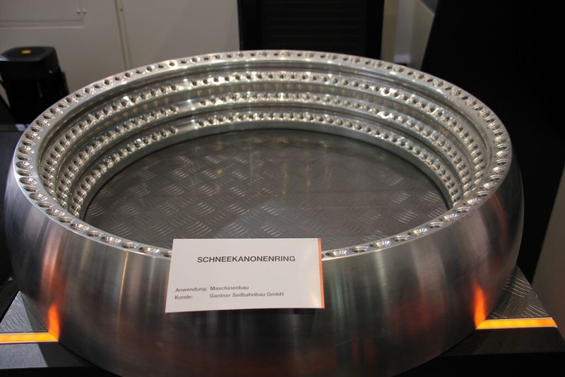 Impressionen von der Intec. (Sonnenberg)