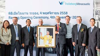 „Mit unserem neuen Standort in Rayong stärkt TrelleborgVibracoustic seine globale Präsenz in einem der weltweit wichtigsten Wachstumsmärkte“, sagte Jim Law, Mitglied der Geschäftsführung von TrelleborgVibracoustic, bei seiner Eröffnungsrede. (Foto: TrelleborgVibracoustic)