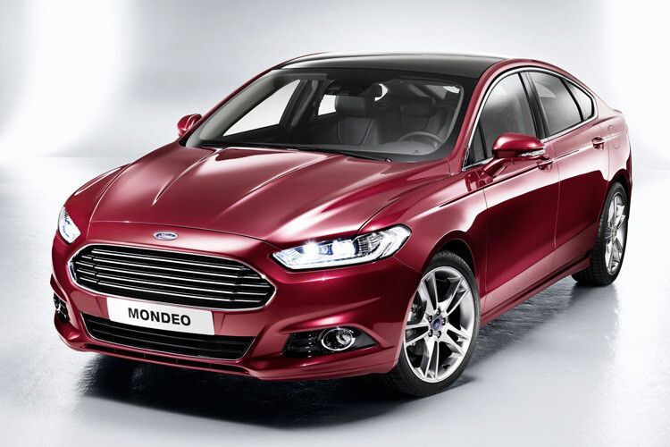 Die Preise des neuen Ford Mondeo starten bei 27.150 Euro. Laut Hersteller liegt der Newcomer damit ausstattungsbereinigt auf dem Preisniveau seines Vorgängers. (Foto: Ford)