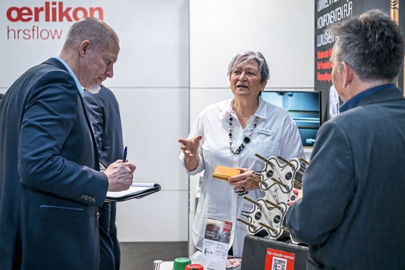200 Aussteller gaben Einblicke in ihre Lösungen für eine nachhaltige, effiziente, moderne und anspruchsvolle Fertigung. (Bild: Christoph Arnet)